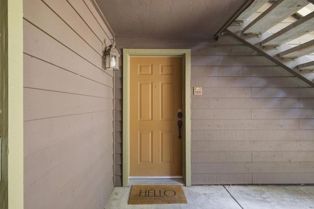 1221 Yarwood Court, San Jose, CA 95128