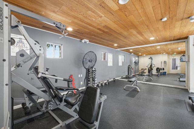1221 Yarwood Court, San Jose, CA 95128