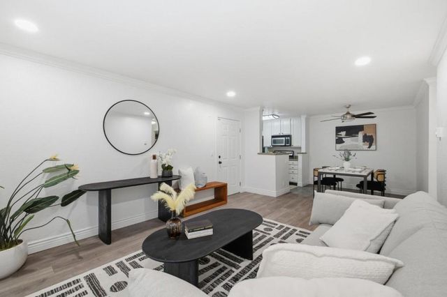 1221 Yarwood Court, San Jose, CA 95128