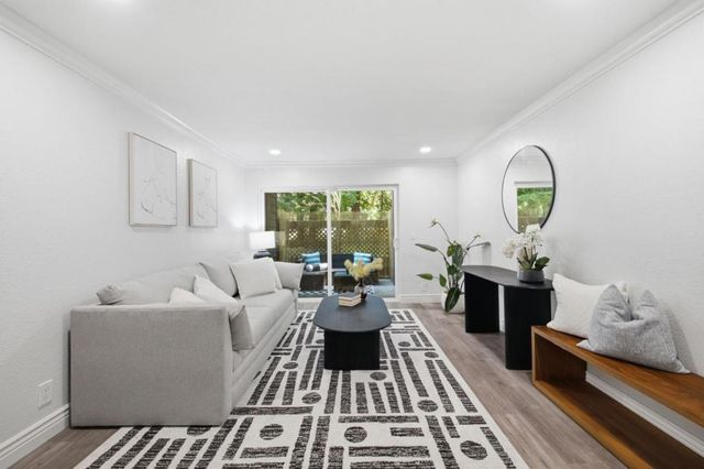 1221 Yarwood Court, San Jose, CA 95128