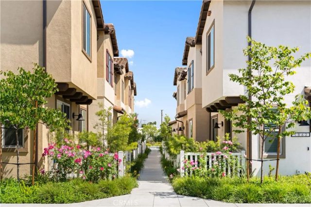 1852 West Merced Avenue, West Covina, CA 91790