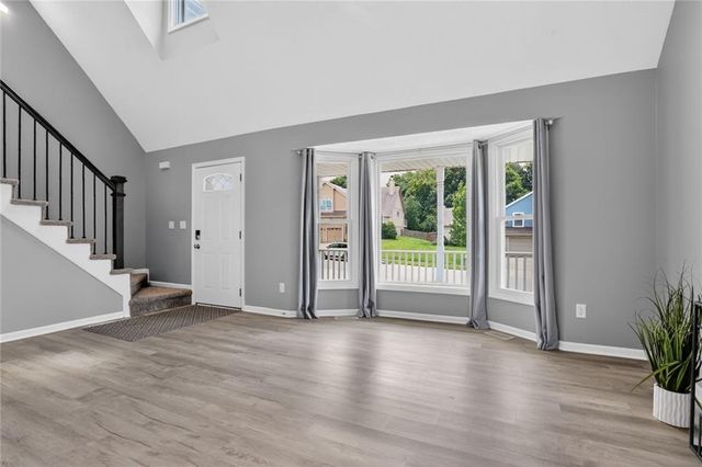 724 N Plum Rose Drive, Liberty, MO 64068