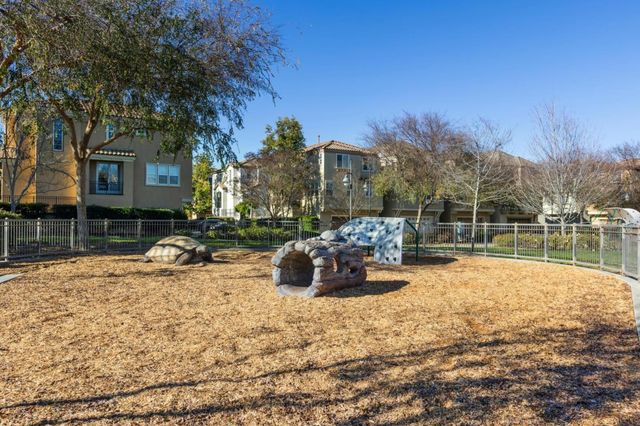 2244 Hendy Lane, San Jose, CA 95124