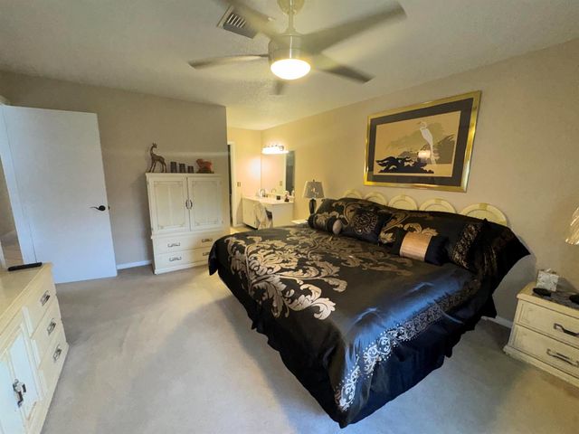 13731 Flora Place C, Delray Beach, FL 33484