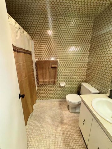 13731 Flora Place C, Delray Beach, FL 33484