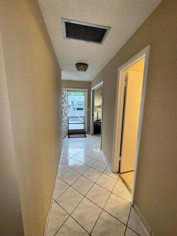 13731 Flora Place C, Delray Beach, FL 33484