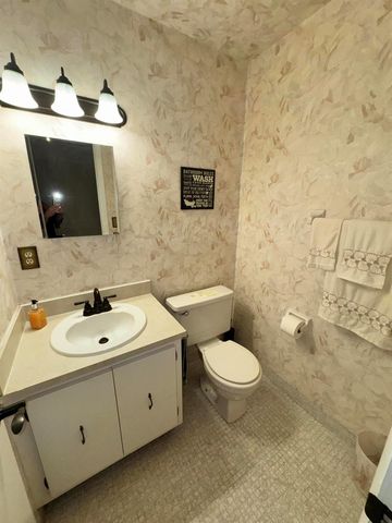 13731 Flora Place C, Delray Beach, FL 33484