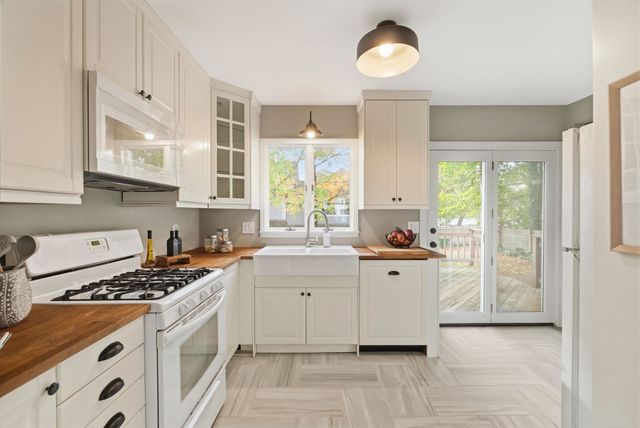 54 Barrows Street, Dedham, MA 02026