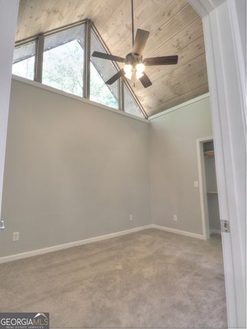 172 Beacon Hill Drive, Cleveland, GA 30528