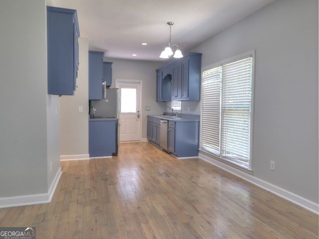 172 Beacon Hill Drive, Cleveland, GA 30528