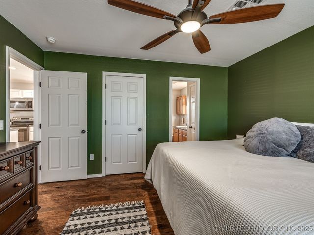 17104 S Memorial Drive, Bixby, OK 74008