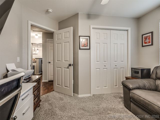 17104 S Memorial Drive, Bixby, OK 74008