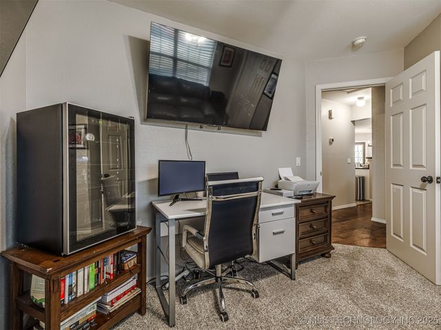 17104 S Memorial Drive, Bixby, OK 74008