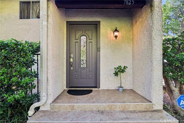 7825 Via Cassano, Burbank, CA 91504