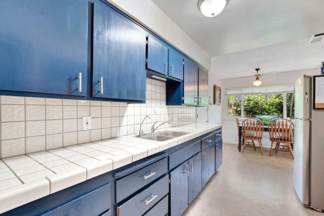 4590 N Hughes Avenue, Fresno, CA 93705