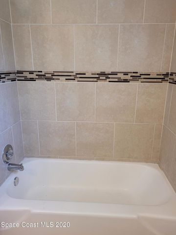 435 S Courtenay Parkway, Merritt Island, FL 32952