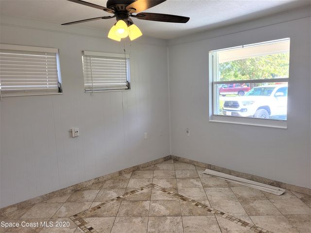 435 S Courtenay Parkway, Merritt Island, FL 32952