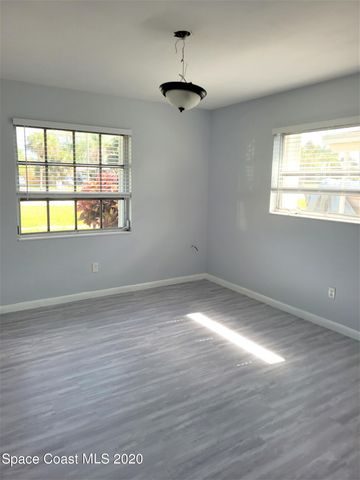 435 S Courtenay Parkway, Merritt Island, FL 32952