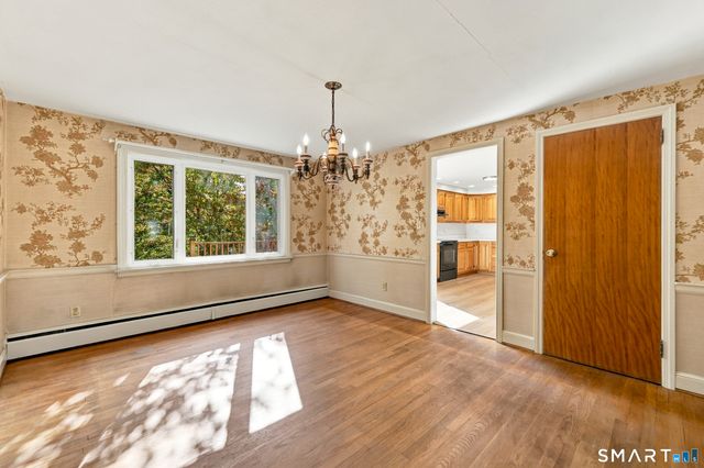 47 Baldwin Road, Manchester, CT 06042
