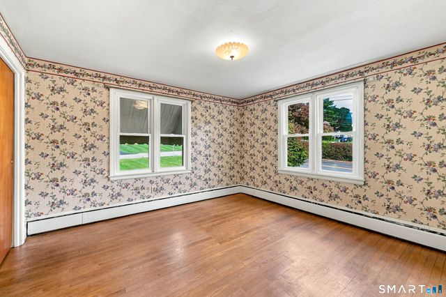 47 Baldwin Road, Manchester, CT 06042