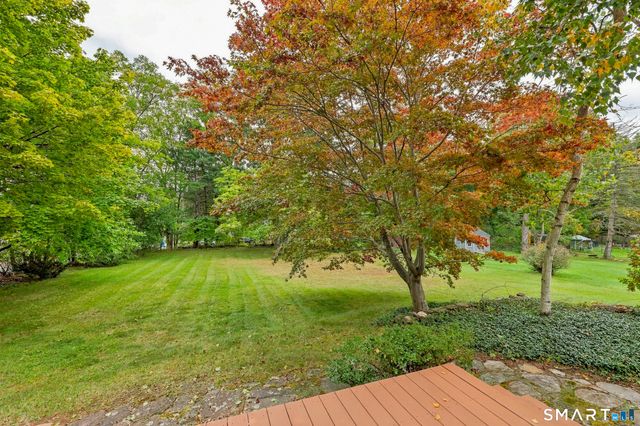 47 Baldwin Road, Manchester, CT 06042