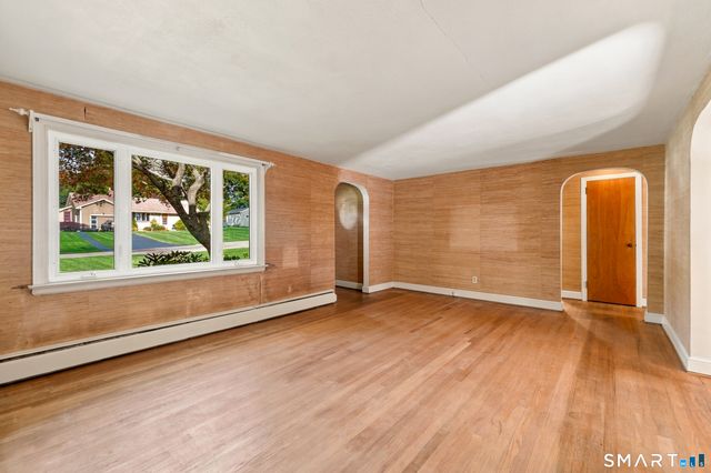 47 Baldwin Road, Manchester, CT 06042