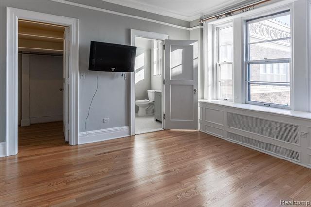 8120 E Jefferson 7H, Detroit, MI 48214