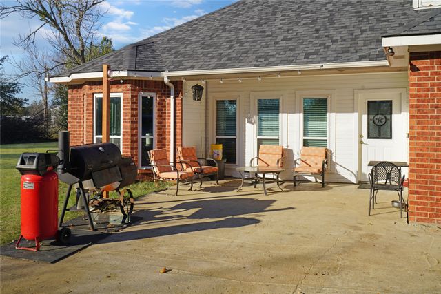 4470 County Road 2208, Greenville, TX 75402