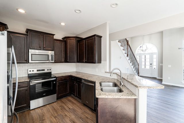 1436 Saddle Crst, Mount Juliet, TN 37122