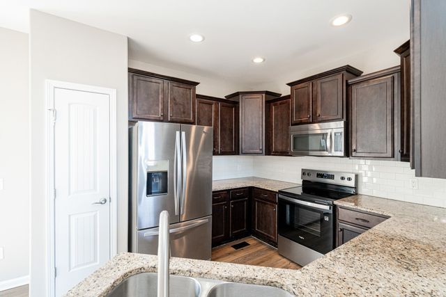 1436 Saddle Crst, Mount Juliet, TN 37122