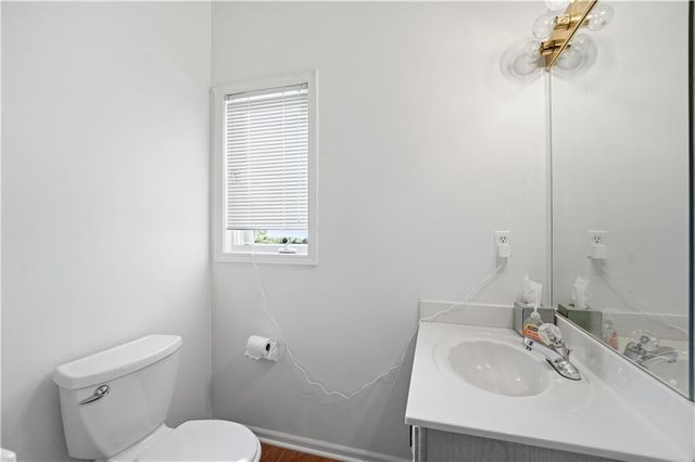 1101 NE Waterfield Village Drive, Blue Springs, MO 64014
