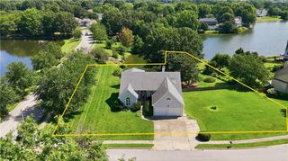 1101 NE Waterfield Village Drive, Blue Springs, MO 64014