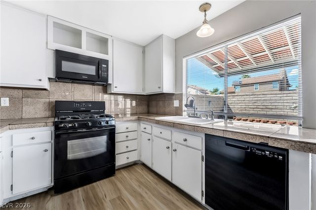 4733 Castle Rock Court, Las Vegas, NV 89147