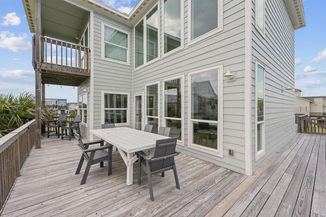 4126 Courageous Lane, Galveston, TX 77554