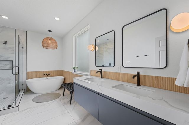 4126 Courageous Lane, Galveston, TX 77554