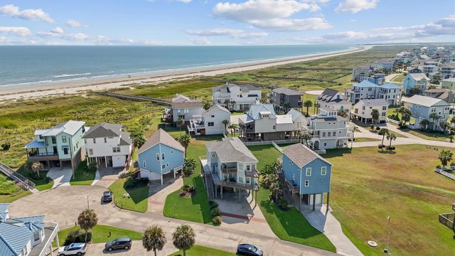 4126 Courageous Lane, Galveston, TX 77554