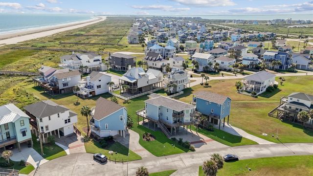 4126 Courageous Lane, Galveston, TX 77554