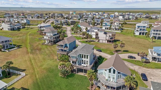 4126 Courageous Lane, Galveston, TX 77554