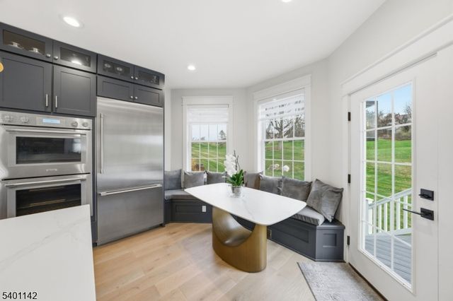 14 Country Ln, Hardyston Twp., NJ 07419