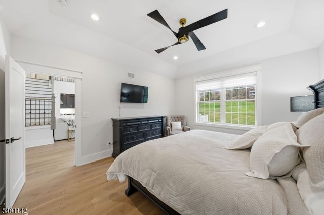 14 Country Ln, Hardyston Twp., NJ 07419