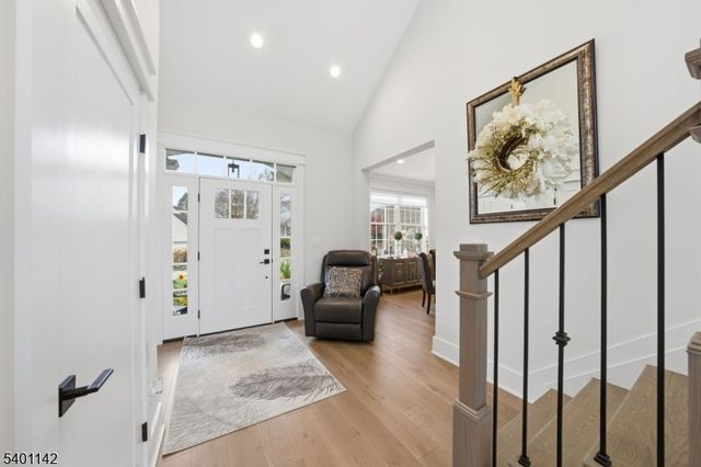 14 Country Ln, Hardyston Twp., NJ 07419