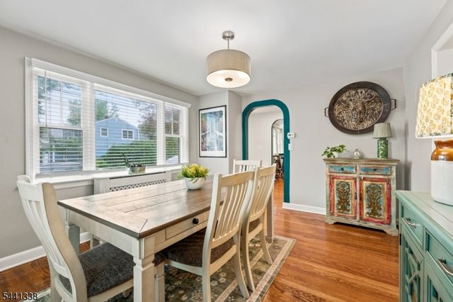 18 W 5Th St, New Providence Boro, NJ 07974
