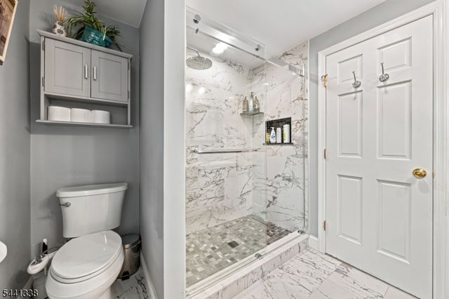 18 W 5Th St, New Providence Boro, NJ 07974