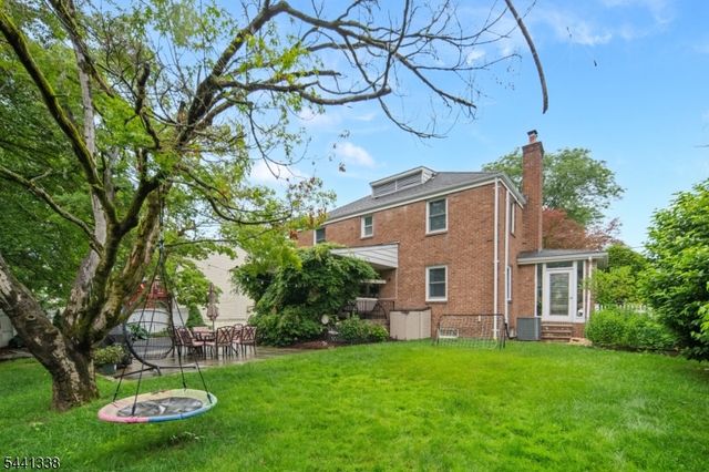 18 W 5Th St, New Providence Boro, NJ 07974