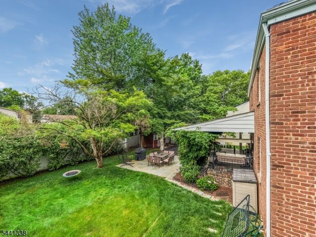 18 W 5Th St, New Providence Boro, NJ 07974