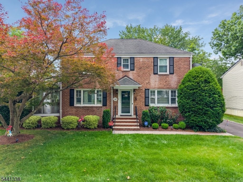 18 W 5Th St, New Providence Boro, NJ 07974
