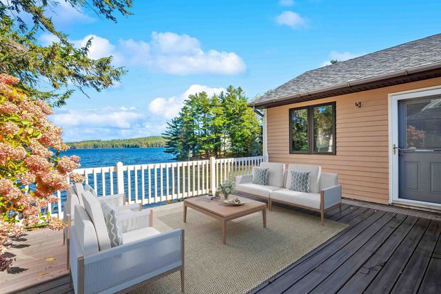 81 Lakewood Manor Road, Newbury, NH 03255