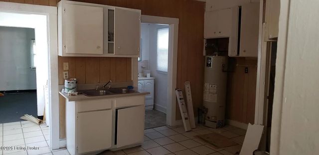 1634 Gallagher St, Louisville, KY 40210