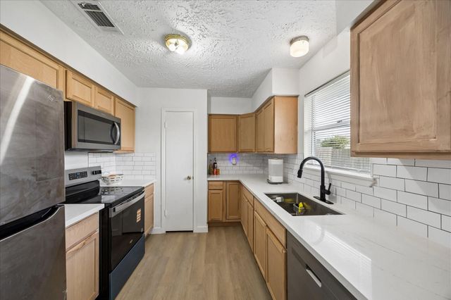 16343 Sky Blue Lane, Houston, TX 77095