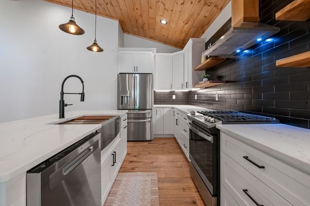 168 Ewing Street, Blue Ridge, GA 30513